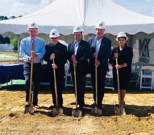 Group photo at groundbreaking